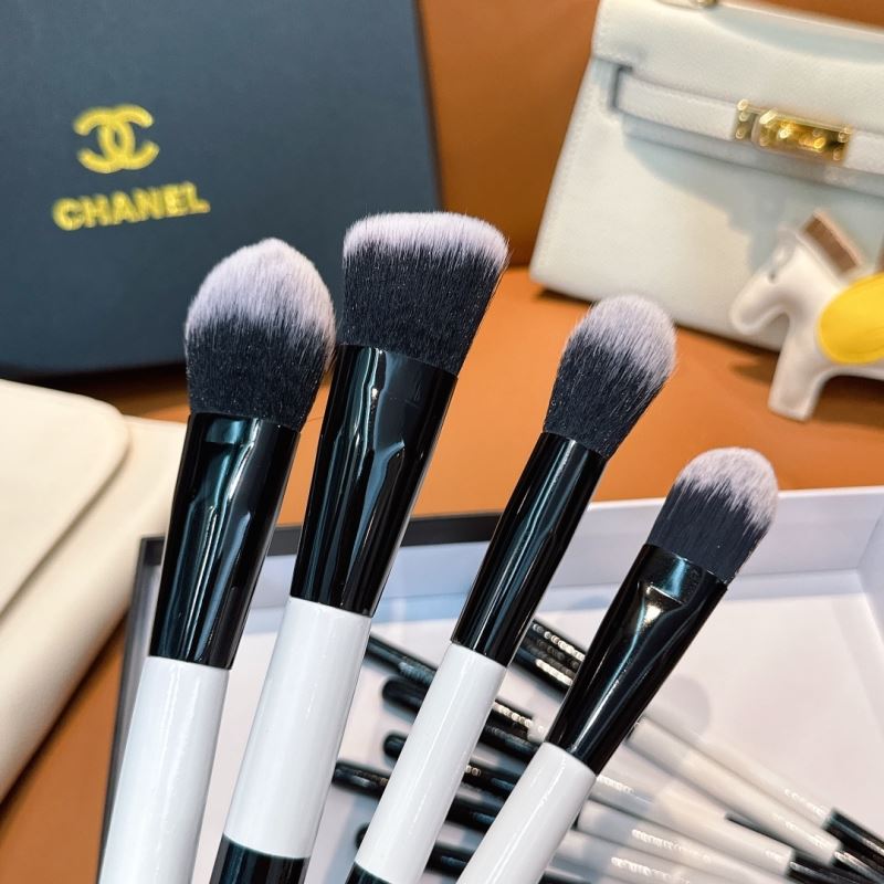 Chanel Makeup Brushe